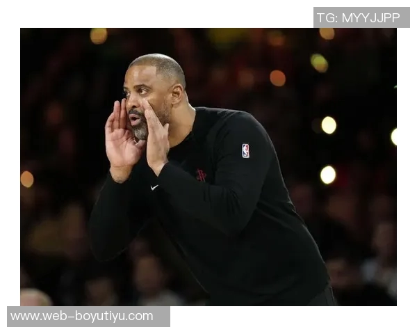 乌度卡谈防守策略称面对克莱与拉塞尔我们起初过于激进 乌度卡谈防守策略称面对克莱与拉塞尔我们起初过于激进