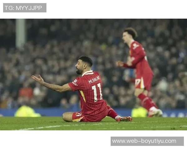 内维尔预测桑德兰与阿森纳将战成平局双方各得一分 内维尔预测桑德兰与阿森纳将战成平局双方各得一分