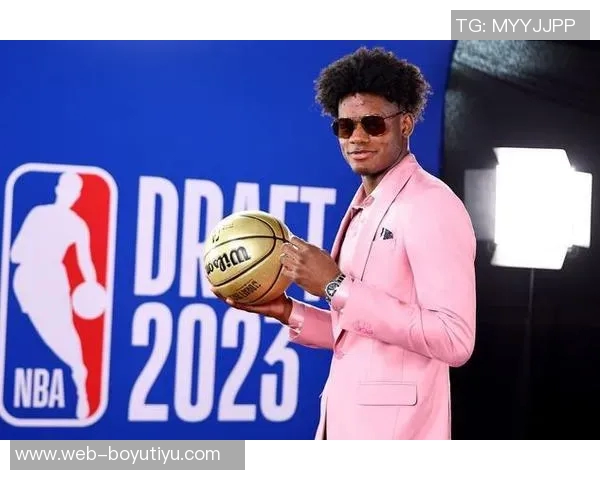 纳斯解释为何在第三节让乔治替补称其为防守哈克斯最佳人选 纳斯解释为何在第三节让乔治替补称其为防守哈克斯最佳人选