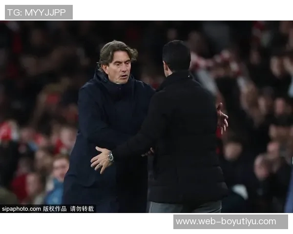 英超年度回顾盖耶掌掴基恩瞬间裁判组语音曝光