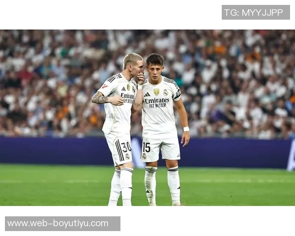 贝林厄姆荣膺英格兰2425赛季最佳男足球员皇马官方祝贺他取得佳绩