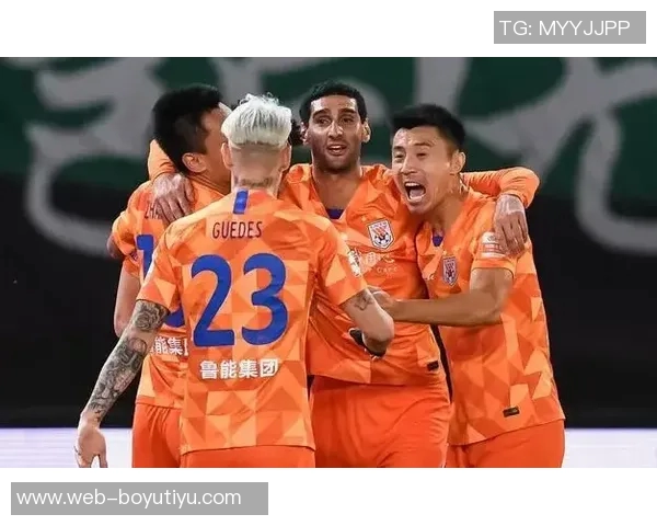 加纳乔对阵埃弗顿错失多次良机空门单刀均未能把握